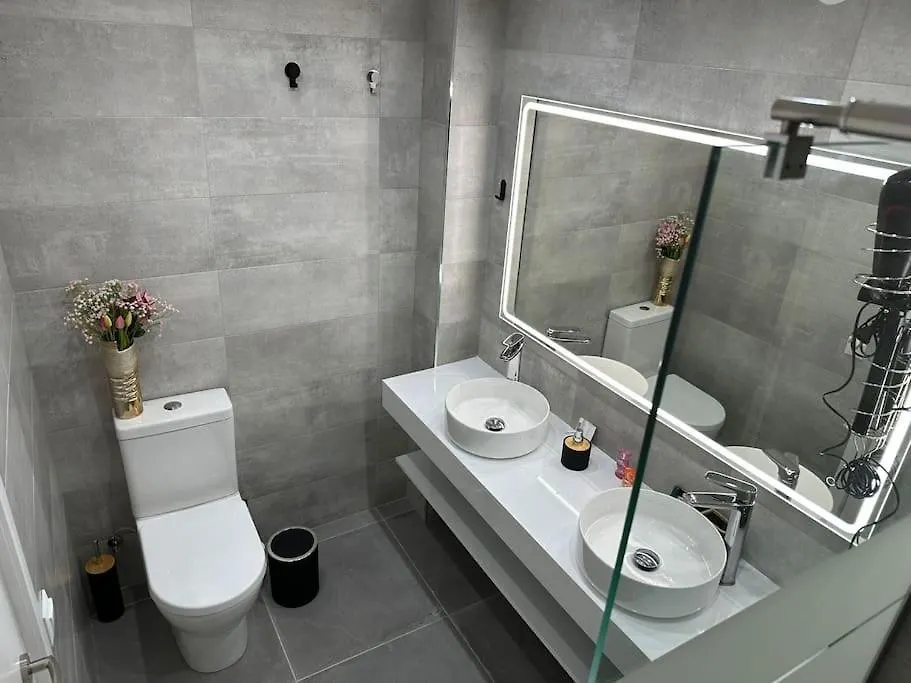 Apartamento Deluxe 7Pax - Cap サロウ 0*,